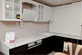 Кухня Верона Матовый Дуб фактурный Белый/Дуб фактурный шоколад/Белый/Стол-ца Т-38 Мрамор Итальянский